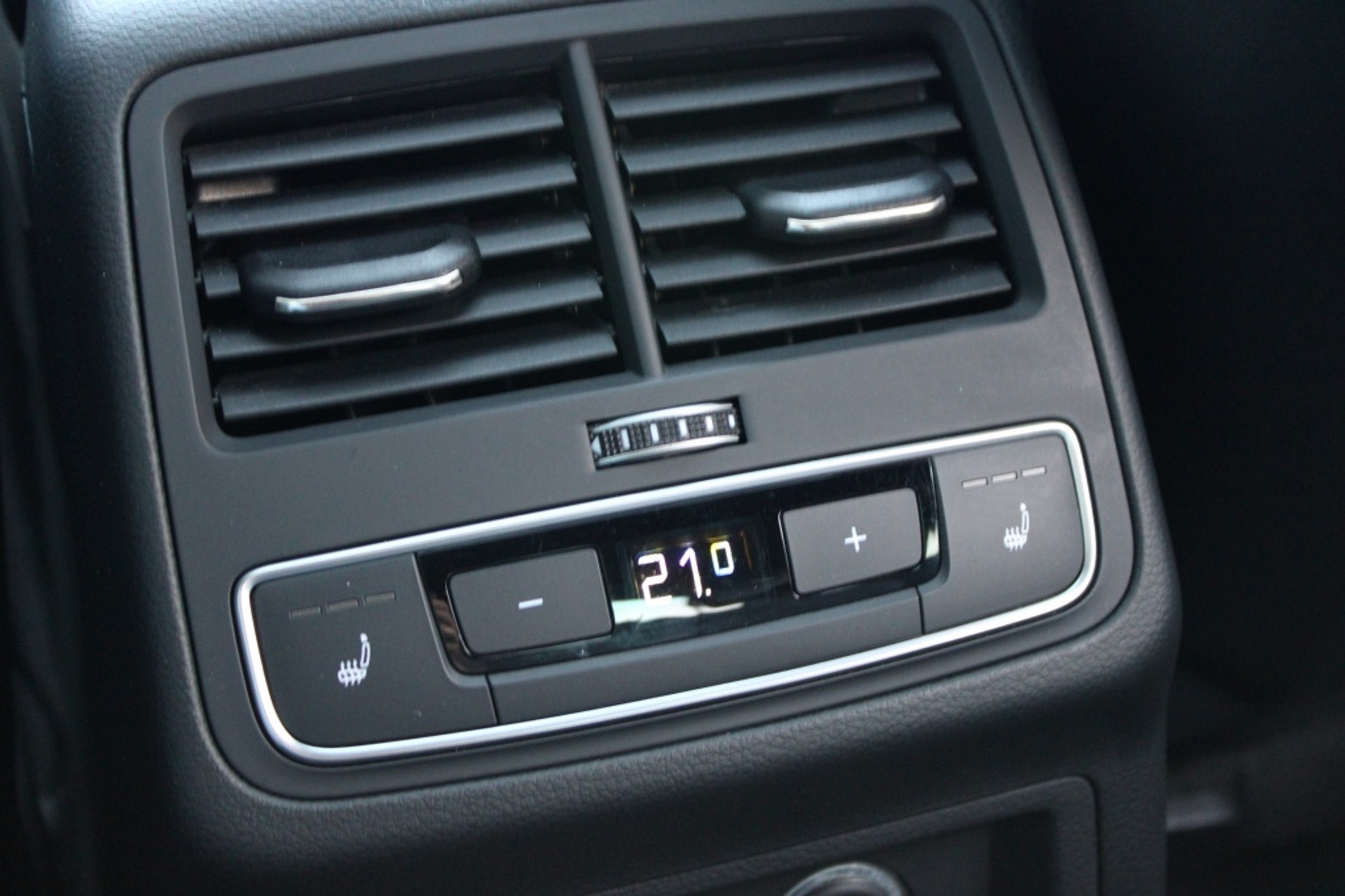 45839194-41.jpg